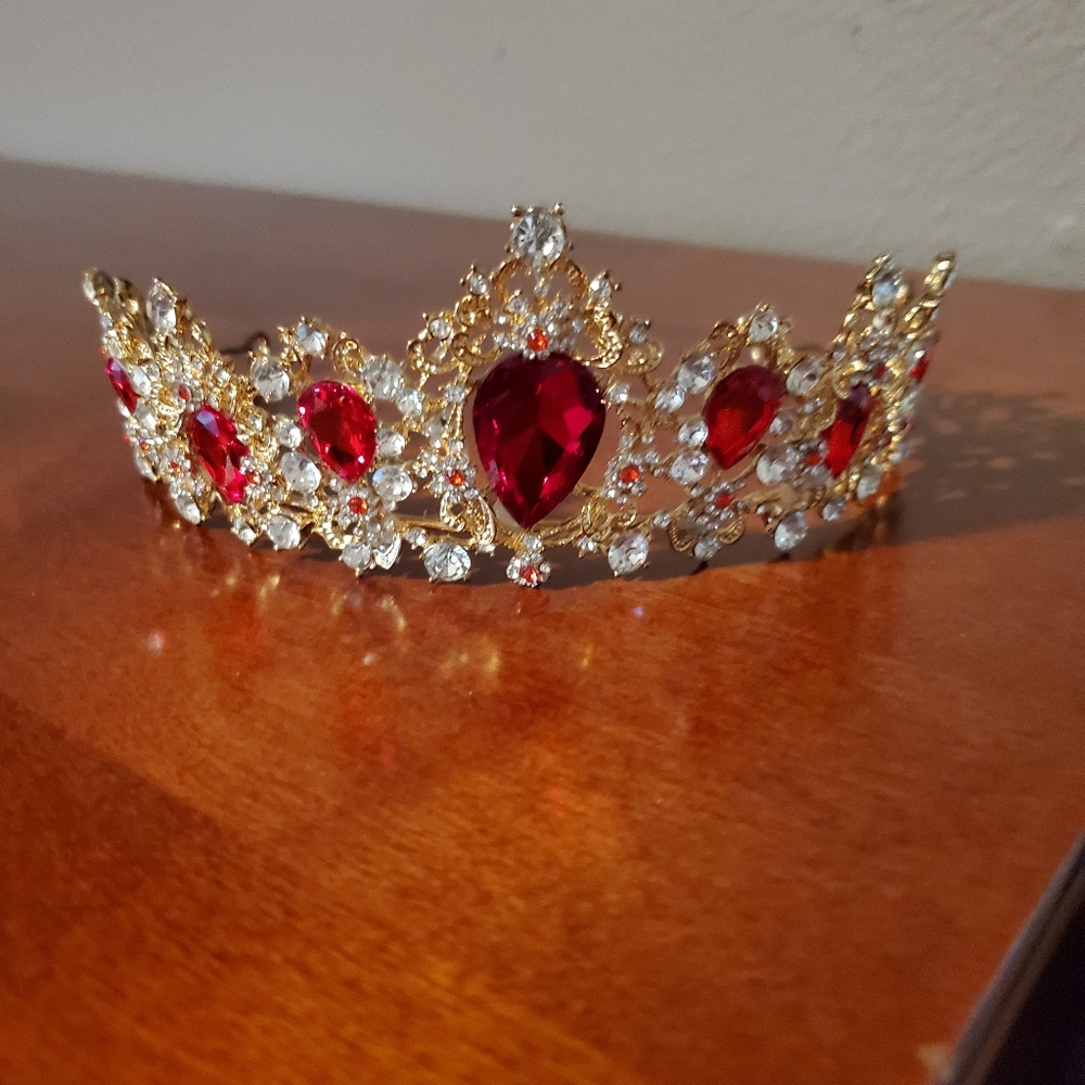 Bridal crown